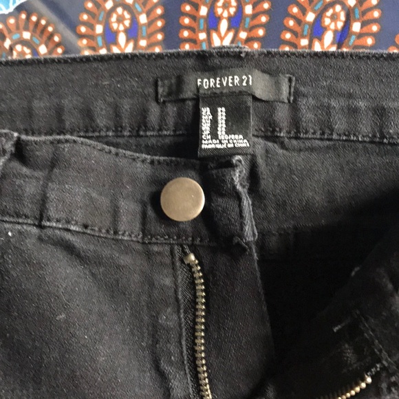 Forever 21 black jeans sz 26 - Picture 2 of 3